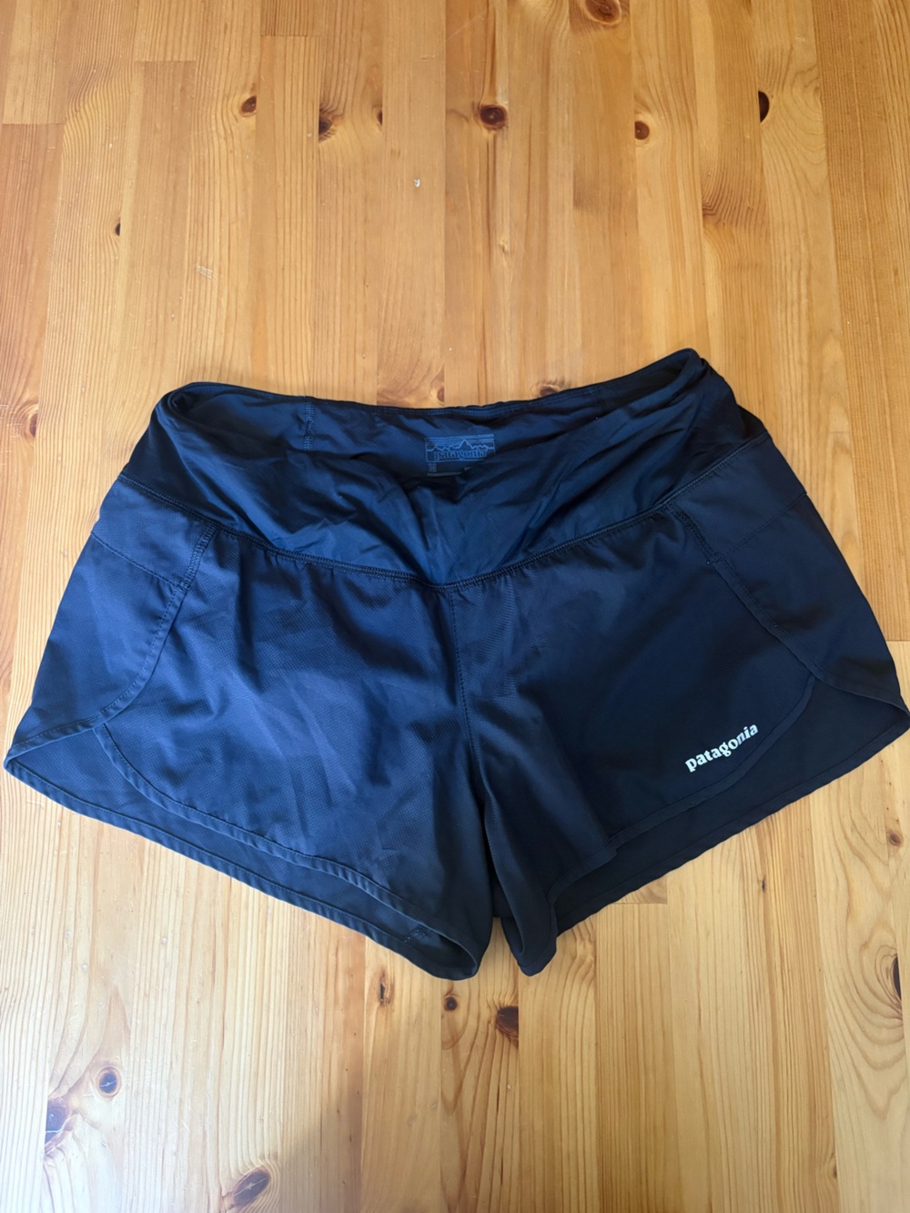 Patagonia Women’s Black Running Athletic Shorts Medium